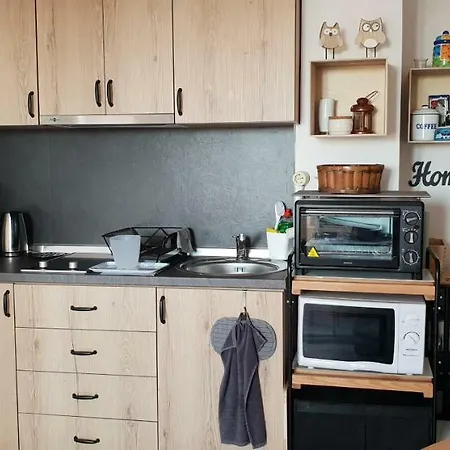 Nina's Touri'ristik V Apartmán *