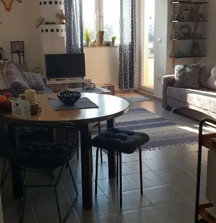 Nina's Touri'ristik V Kavaje
