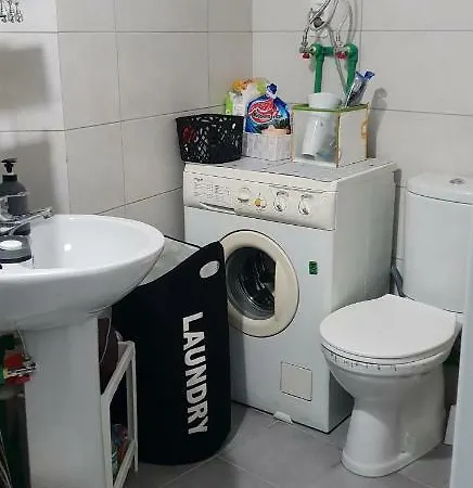 Nina's Touri'ristik V Apartmán Kavaje